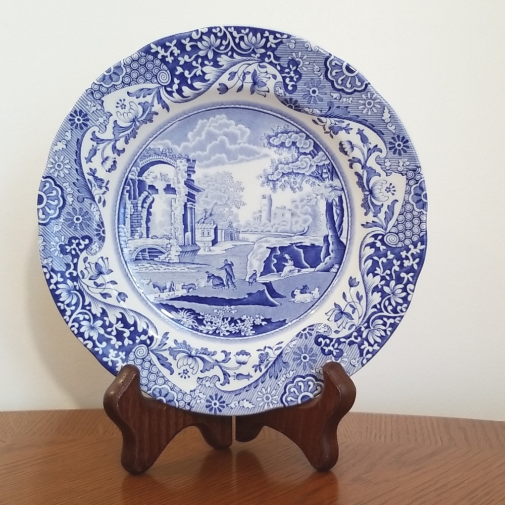 Vintage Spode, made in England, Blue Italian 7 1/2 inch plate
